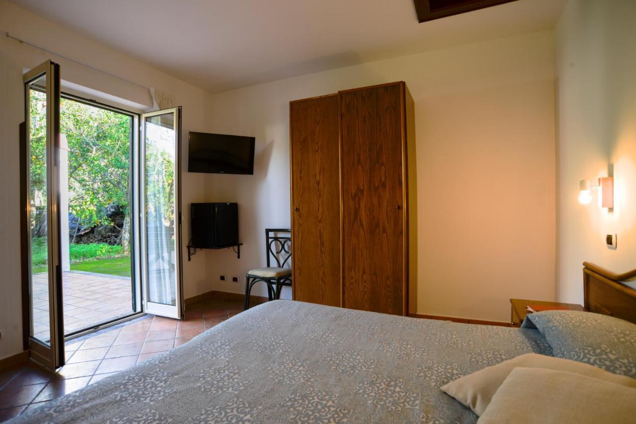 Agriturismo Piccolo Canyon Apartment Piano di Sorrento Bagian luar foto
