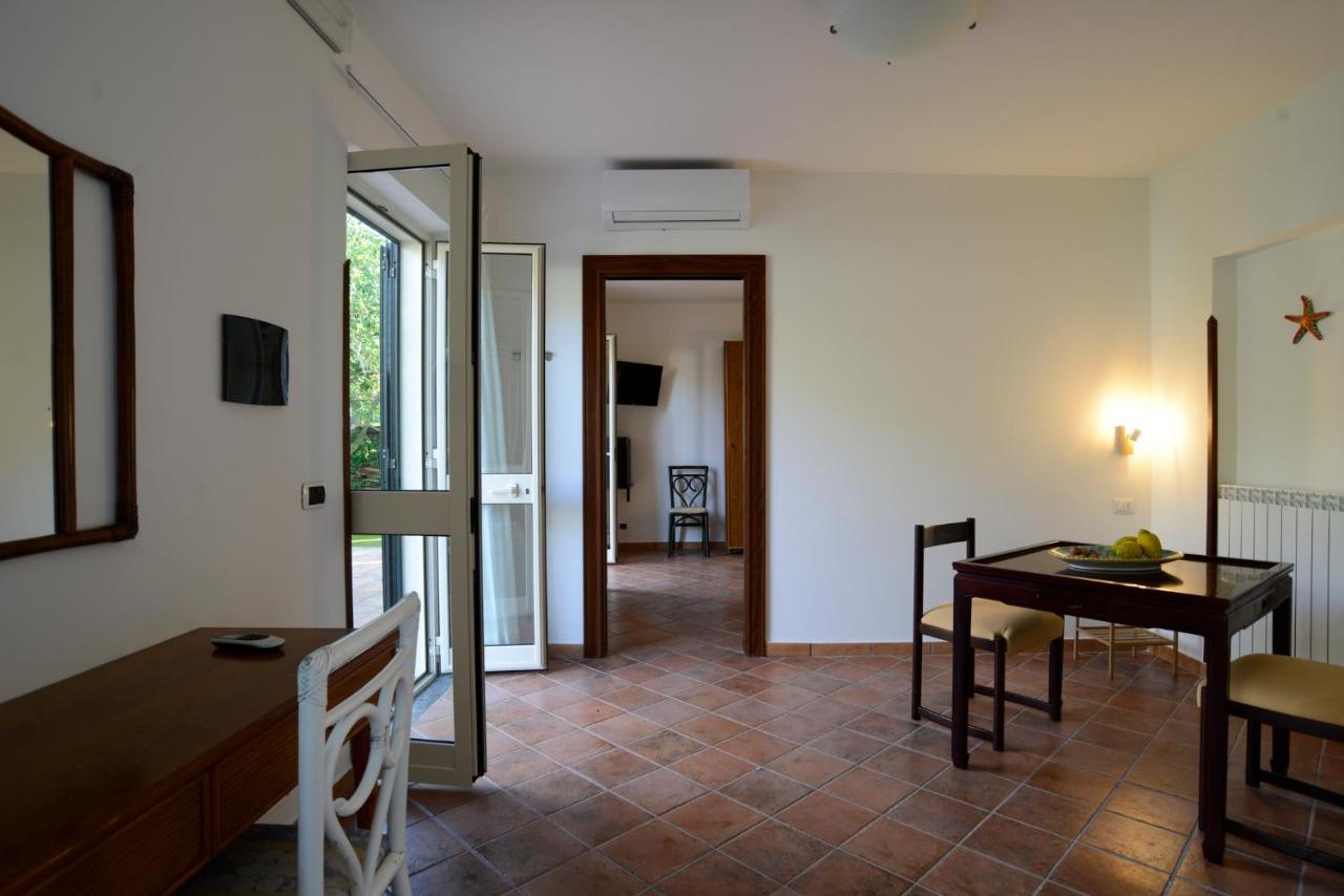 Agriturismo Piccolo Canyon Apartment Piano di Sorrento Bagian luar foto