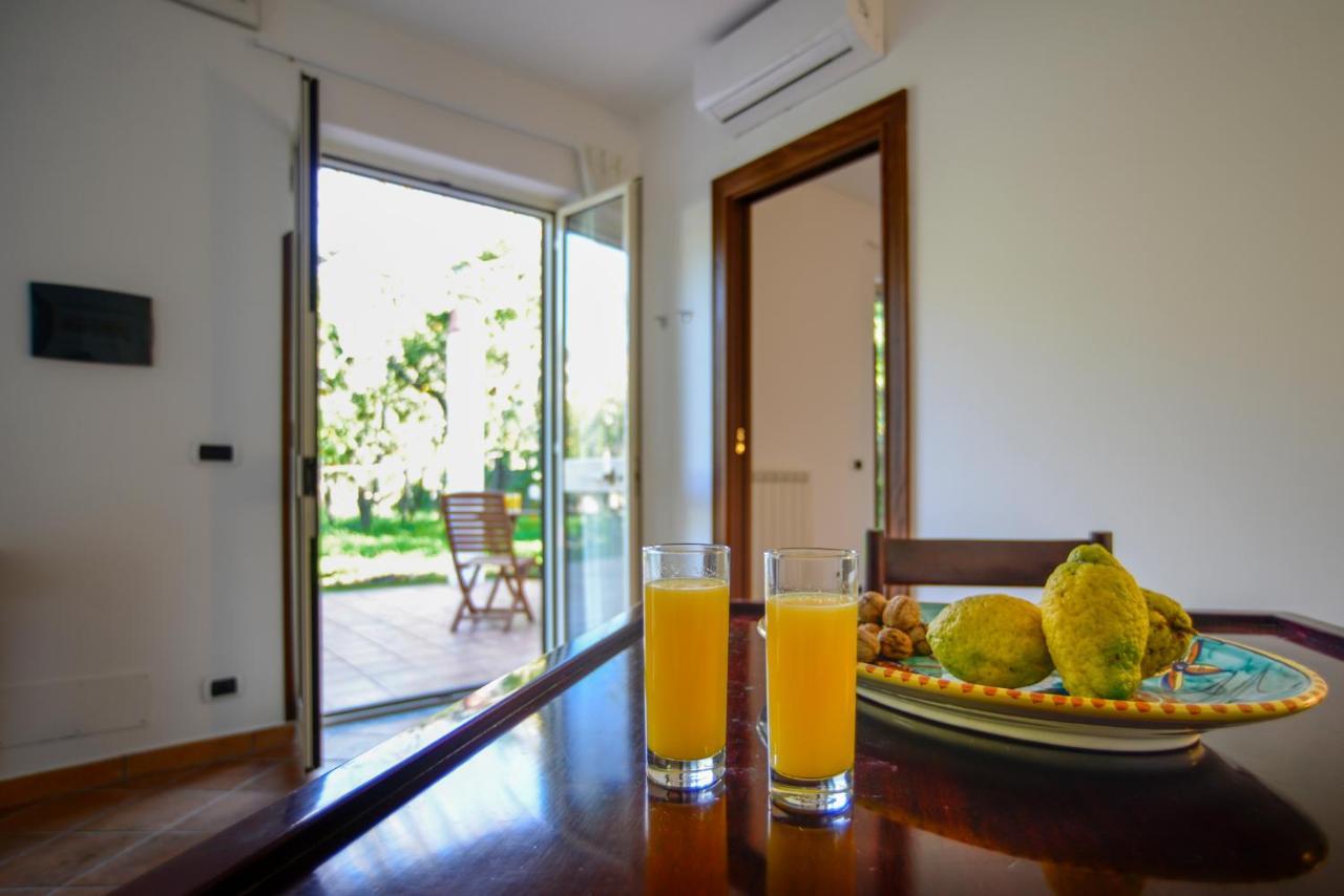 Agriturismo Piccolo Canyon Apartment Piano di Sorrento Bagian luar foto